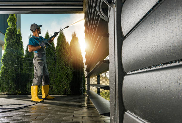 Best Patio and Deck Pressure Washing  in Ivanhoe, TX
